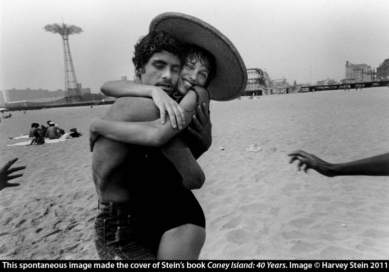 File:Stein beachcouple1.jpg