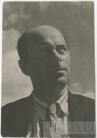 File:El Lissitzky by Mikhail Prekhner.jpg