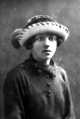 Katarzyna Kobro 2.jpg